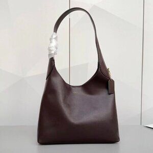 Coach Brooklyn 28 shoulder bag Maple